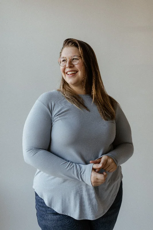 BASIC LONG-SLEEVE ROUND NECK TEE IN ICE BLUE